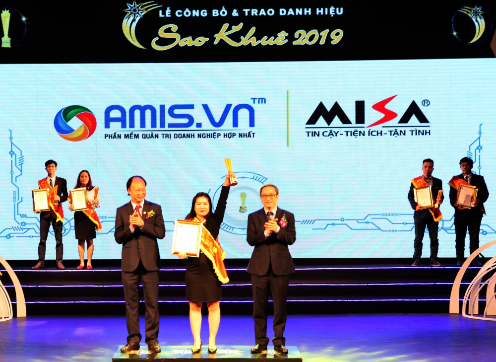 MISA nhận cúp Sao Khuê 2019 cho Phần mềm quản trị doanh nghiệp AMIS.VN