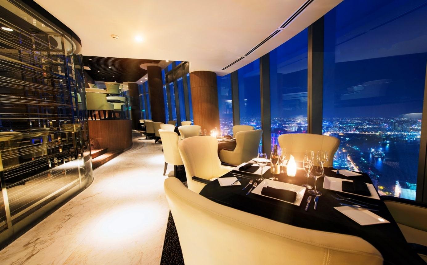 Không gian đẹp và thoải mái giúp khách hàng thưởng thức bữa ăn ngon hơn