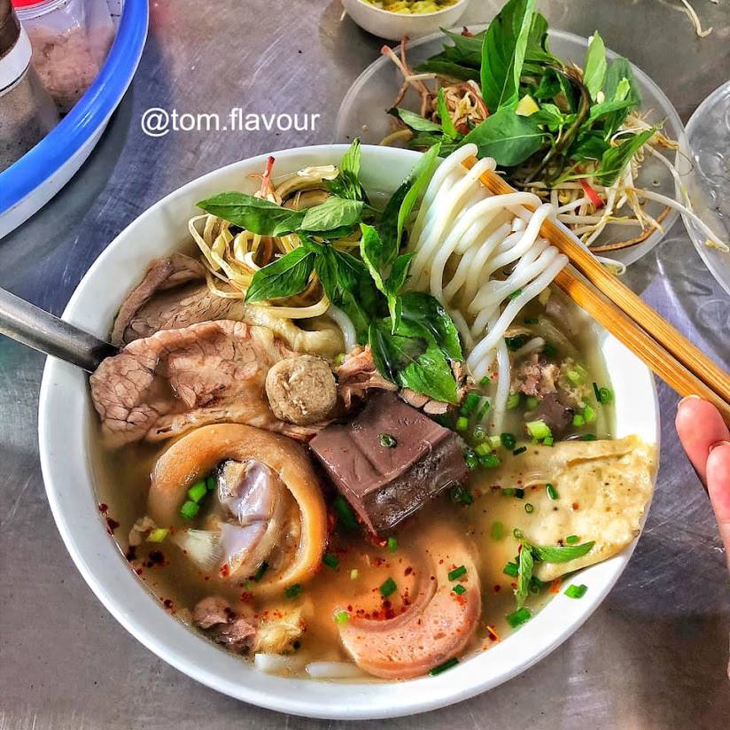 Bún bò Huế