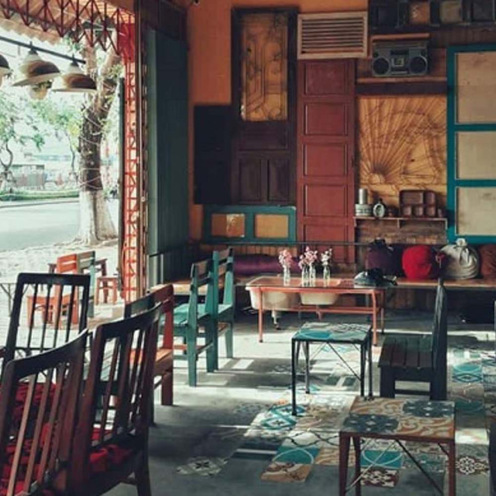 thiết kế quán cafe retro