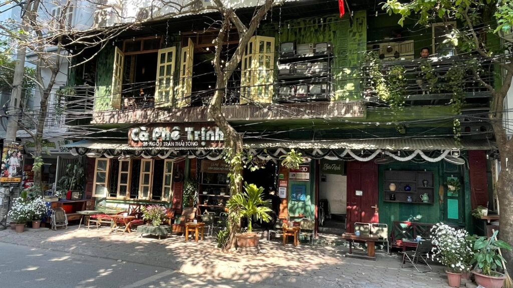Cafe riêng tư hẹn hò Gác Trịnh 