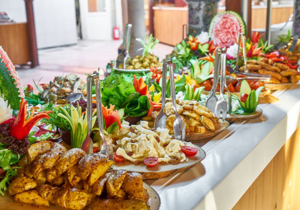 mô hình f&b kiểu buffet